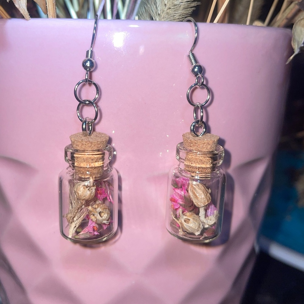 Perfect Mother’s Day gift!💝 Handmaid BOHO mushrooms in a jar earrings.